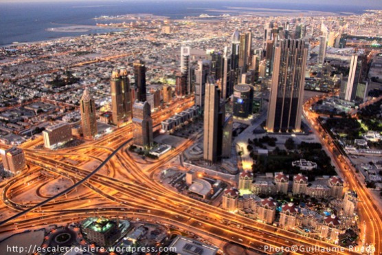 Sheik Zayed road depuis la Burj Khalifa