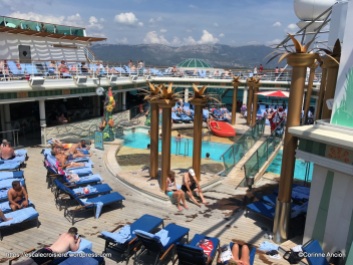 Independence of the Seas - Piscine adultes