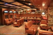 Independence of the Seas - Vintage bar