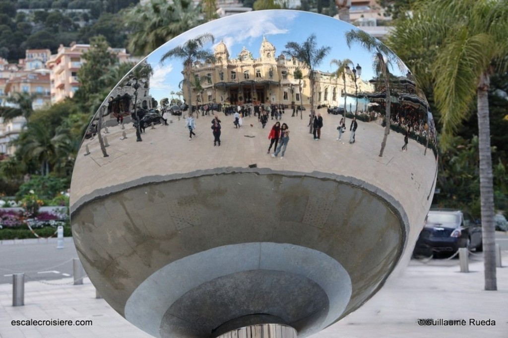 Sky Mirror d'Anish Kapoor - Monte-Carlo