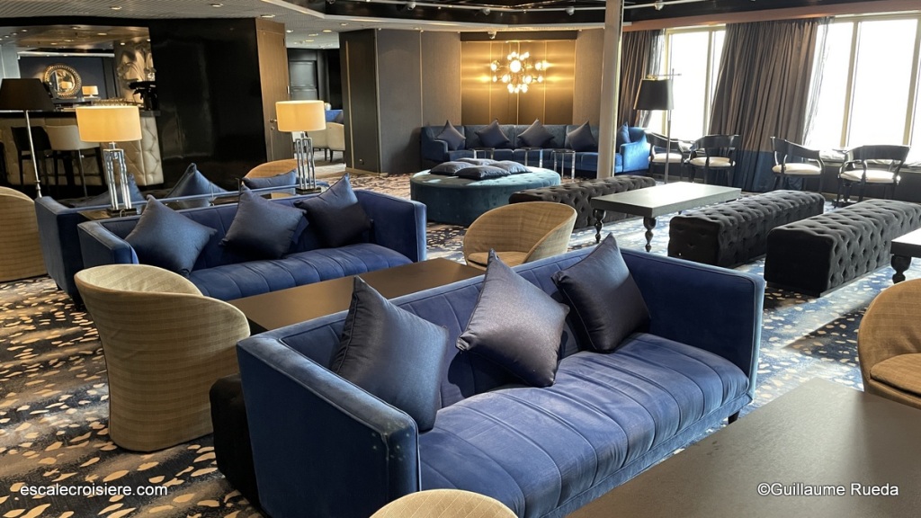 Blue bar and lounge - Celestyal Journey