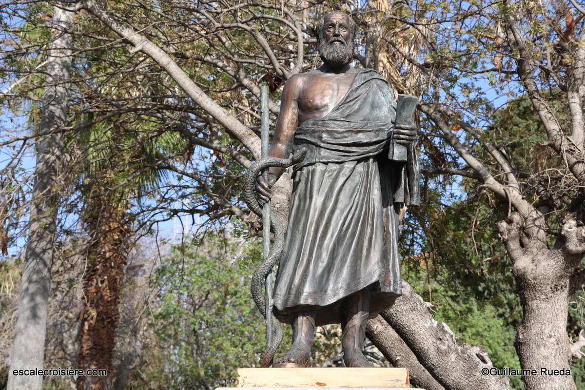 Statue d'Hippocrate - Kos